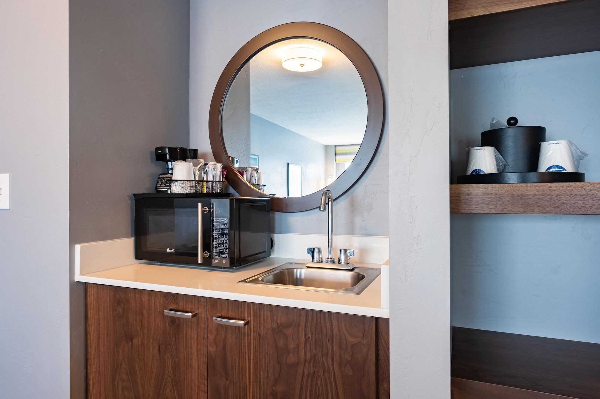 Hampton Inn & Suites Salt Lake City Airport Eksteriør billede
