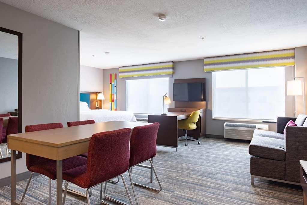 Hampton Inn & Suites Salt Lake City Airport Værelse billede