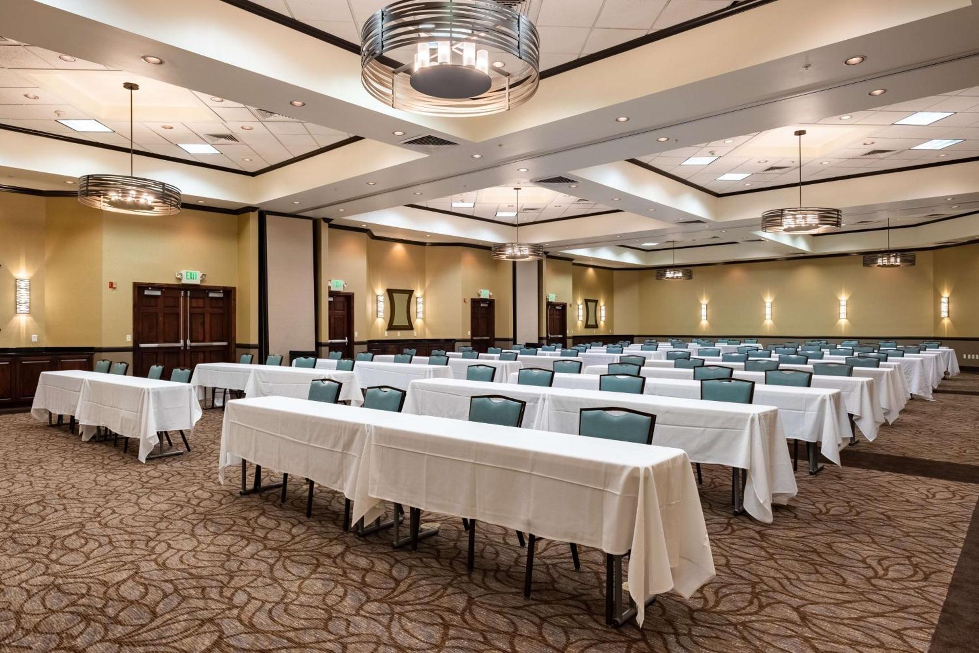 Hampton Inn & Suites Salt Lake City Airport Eksteriør billede
